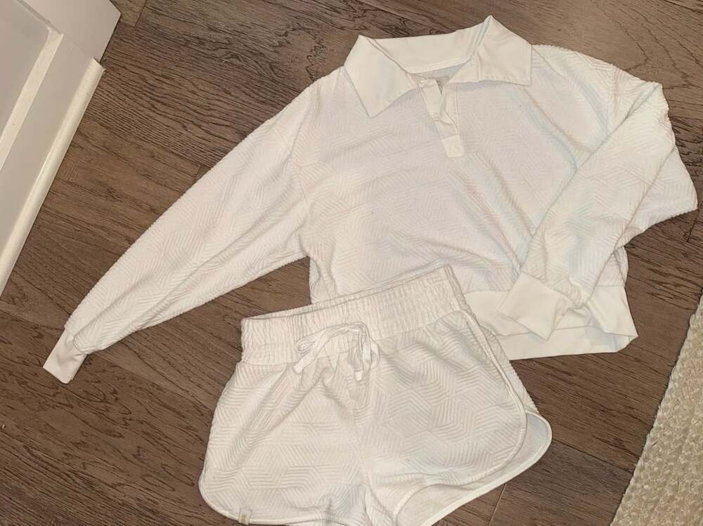 Simply Southern White Polo Collar Long Sleeve Top and Shorts Set Size S